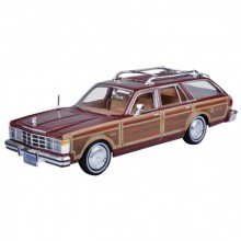 Motormax 1:24 1979 Chrysler Lebaron Town & Country Model Klasik Araba